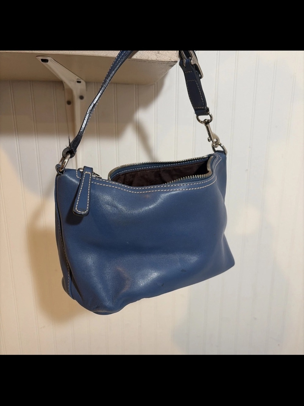 Coach Vintage Blue Leather Legacy Demi Hobo G33-9596 - Picture 2 of 6